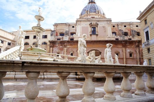 Fontana delle Vergogne in Piazza Pretoria in Palermo, Italy