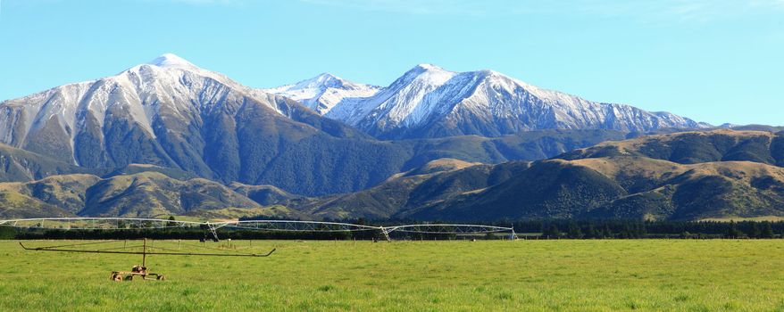 panaramic of great southern alpine alps in New Zealand