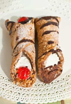 Cannoli siciliani - Sicilian pastry on a dish