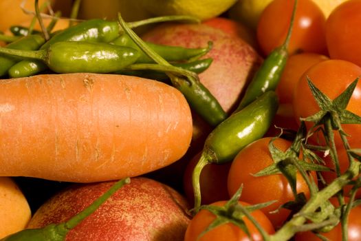 Carrot, little tomatoes and green peppers