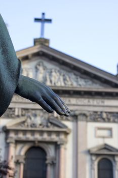 Hand of a bronze statue, Milan