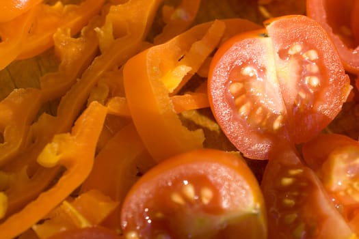 A lot of fresh sliced tomatoes