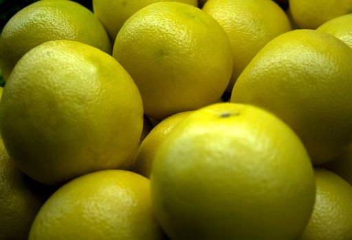A lot of fresh Grapefruits