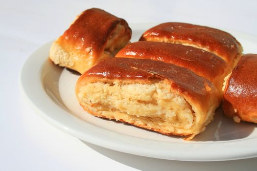 Close up of a nazook pastry on a plate.