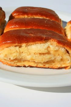 Close up of a nazook pastry on a plate.