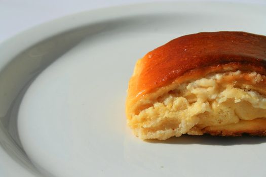 Close up of a nazook pastry on a plate.