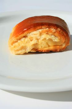 Close up of a nazook pastry on a plate.