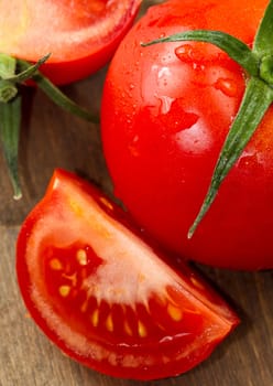 red fresh tomatoes