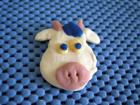 a cow head made by soft clay