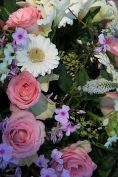 Flower arrangement in pink and white, detailed shot