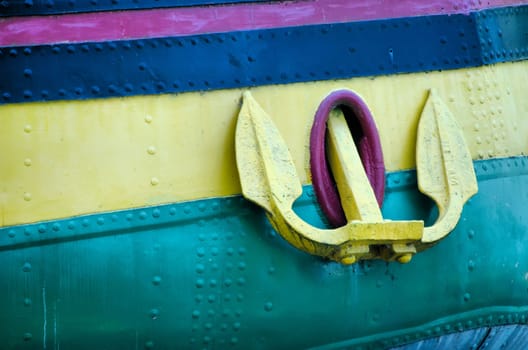 anchor and boat color