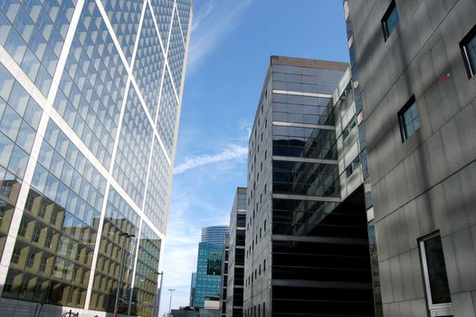 Skyscraper in daylight, Paris