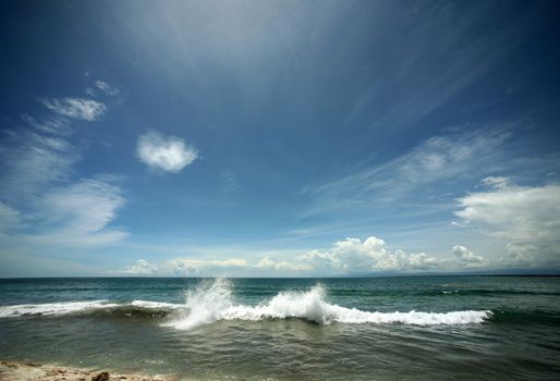 The image of the winter Indian ocean and the sky with clouds