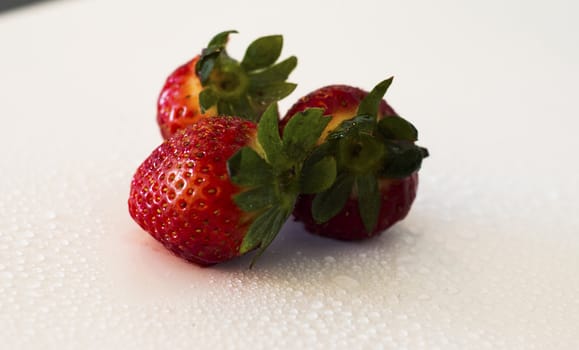 really red and fresh fruit', strawberries