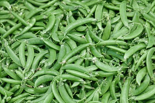 Green sweet peas - edible horizontal background