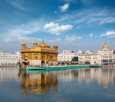 Sikh gurdwara Golden Temple (Harmandir Sahib). Amritsar, Punjab, India