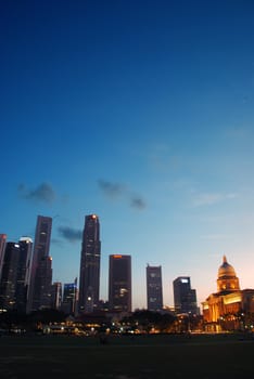 View of singapore business district in a beautiful evening