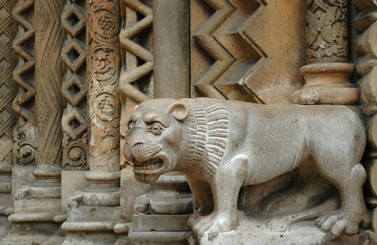 Stone lion and columns with carving in Budapest