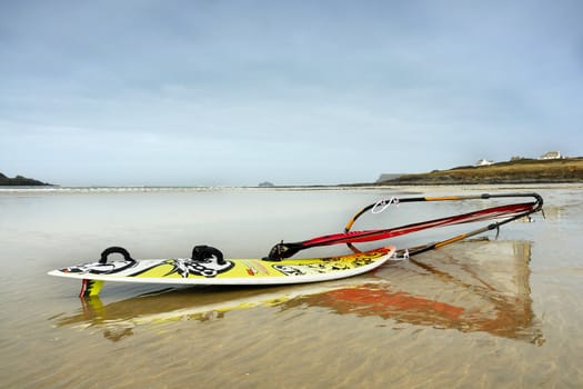 Windsurfer on Cornish Beach. UK.







Windsurfer on UK beach.