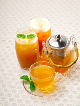 fresh brewed selection of tea clodeup macro