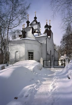 The Church in the name of all saints in St. Michael's cemetery city of Yekaterinburg in the winter, the type of the apse