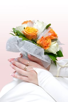 bouquet in the hands of bride