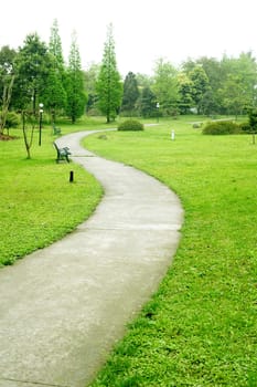 a extend lane on green lawn.