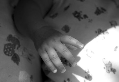 Image Child hand black-white