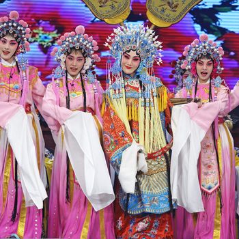 CHENGDU - JUN 4: chinese Hui opera performer make a show on stage to compete for awards in 25th Chinese Drama Plum Blossom Award competition at Xinan theater.Jun 4, 2011 in Chengdu, China.
Chinese Drama Plum Blossom Award is the highest theatrical award in China.
