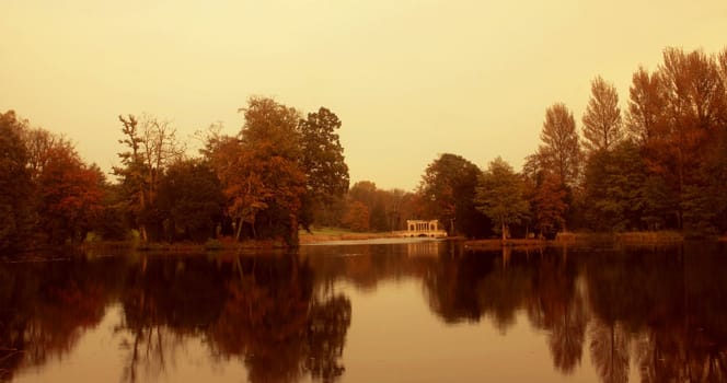 viktorian folly at lakeside