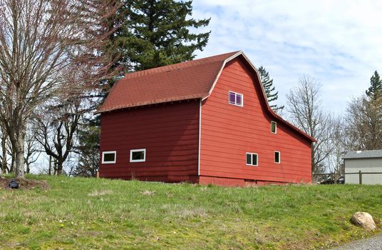 Red barn in rural Oregon.