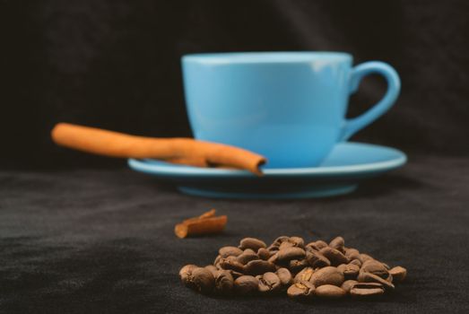 Quills of true cinnamon bark- flavors of coffee