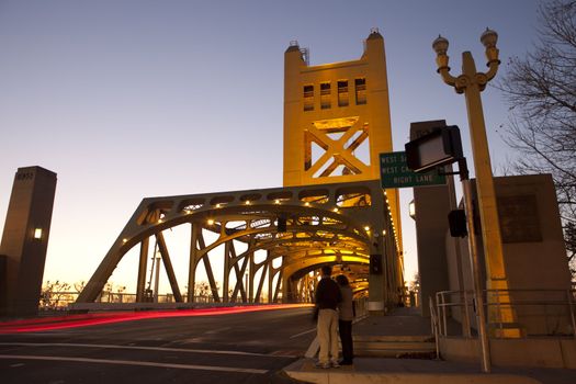 Tower bridge in Sacramento at dusk.