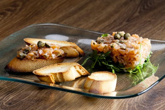 salmon tartar