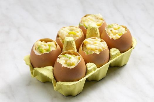 scrambled eggs with chives