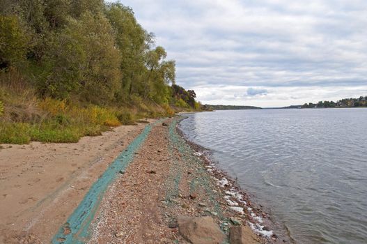 Coloring chemical waste on the Volga River