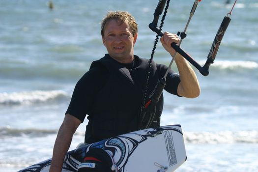 Kitesurfing