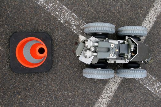 Industrial pipe cleaning robot