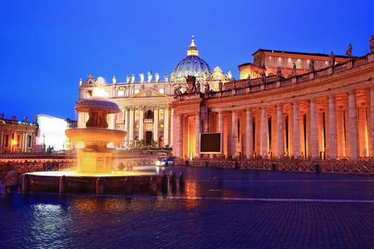Basilica di San Pietro Vatican Cathedral, Rome Italy at dusk