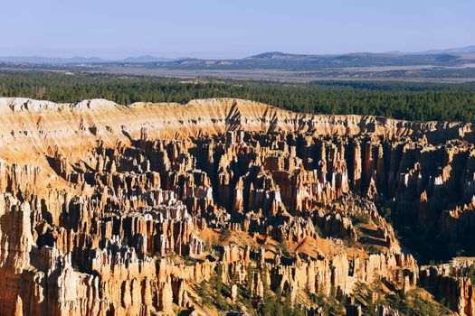 Amphitheater from Inspiration Point at sunrise, Bryce Canyon National Park, Utah, USA 