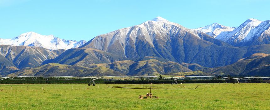 great southern alpine alps in New Zealand