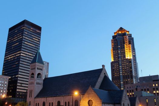 View at dusk of the skyline of Des Moines, Iowa.