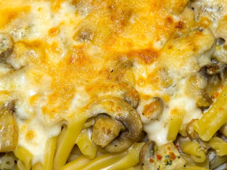 mushrooms with pasta and cheese