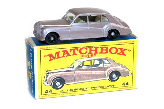 matchbox 1-75 die cast car, mint in box