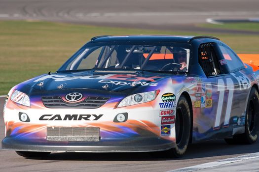 Richard Petty Driving School Experience Nascar on track in Las Vegas Motor Speedway