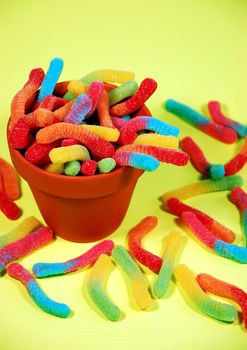 Gummi worms in pot