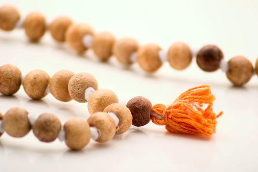 Vedic wooden rosary consisting of 108 beads. Their help  devoted Krishna,  daily repeat morning prayer 1728 times.