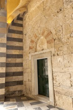 decorative archway and patterns, church amalfi, italy