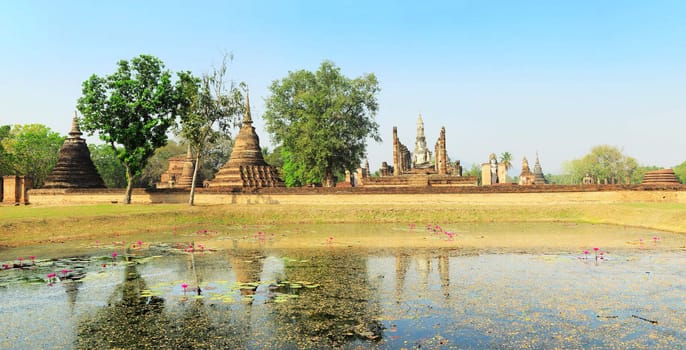 The Sukhothai Historical Park covers the ruins of Sukhothai, capital of the Sukhothai kingdom in the 13th and 14th centuries, Thailand.