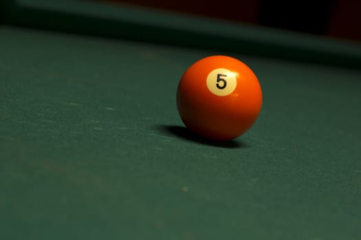 a high resolution image of a pool ball